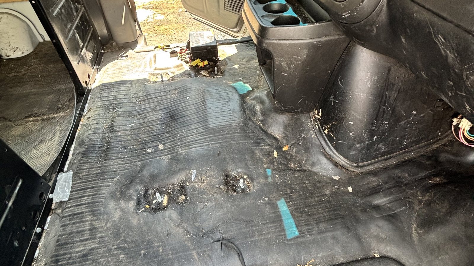 Odor & Pet Hair Removal by 31 Auto Detailing in North Jersey